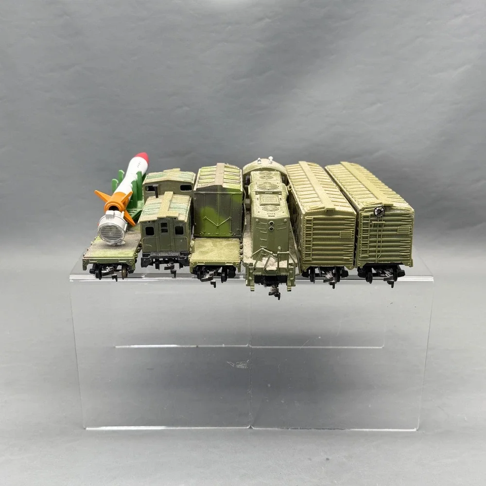 HO Scale US Army Military Train Lot Vintage Locomotive Flatcars Cannon Missile